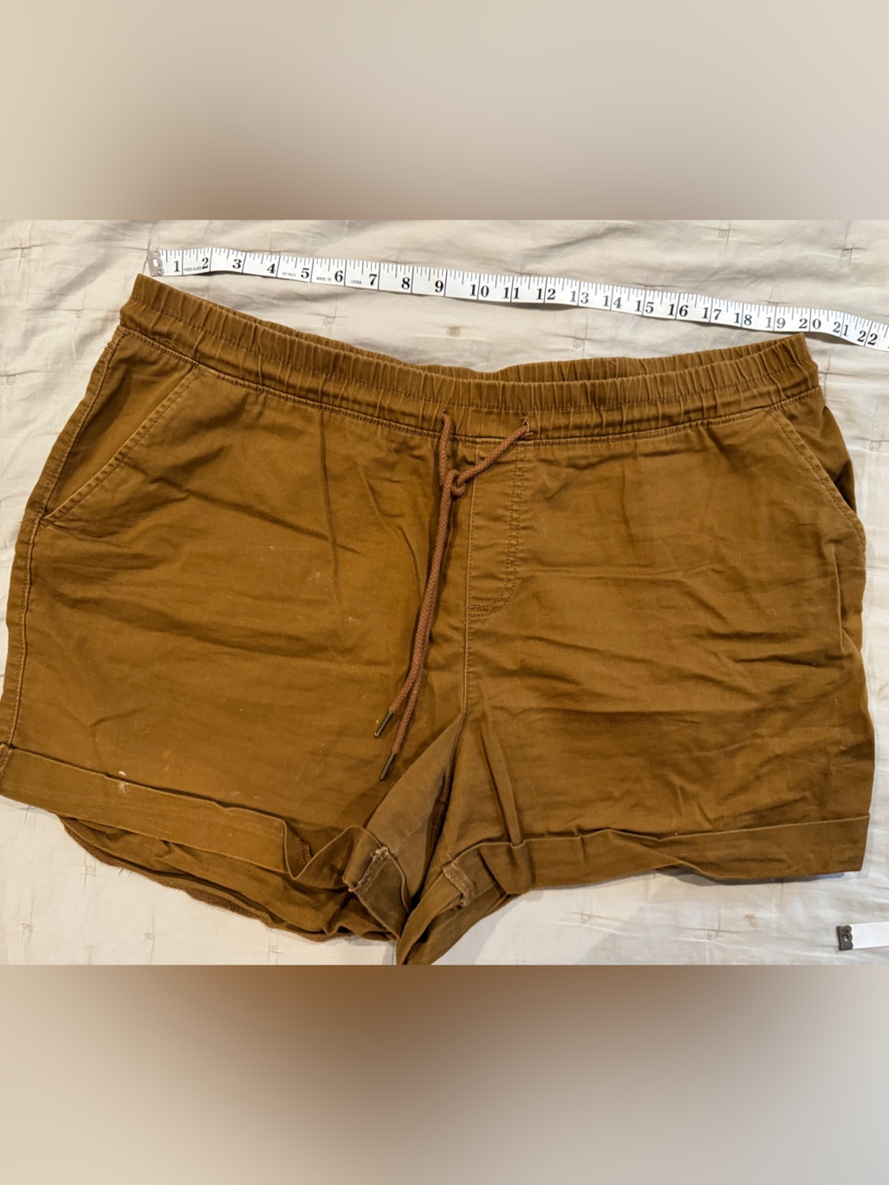 Time and Tru Mustard Brown Pull-On Shorts with Drawstring
